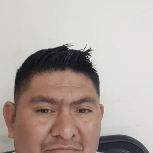 carlos E. profile photo