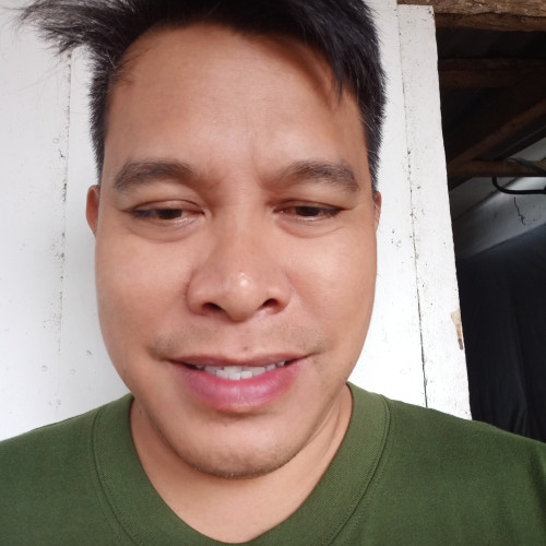 Michael Eduardo  V. profile photo