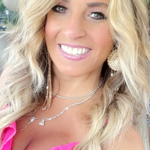 Monica  D. profile photo