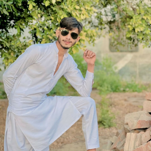 muskan  b. profile photo