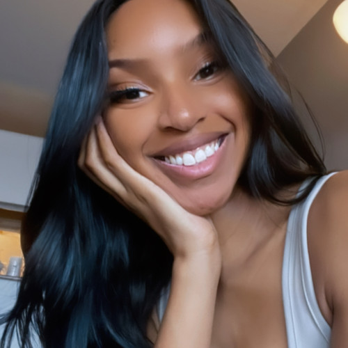 Iris A. profile photo
