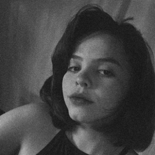 Elisa  B.