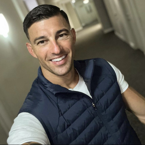 Japhet O. profile photo