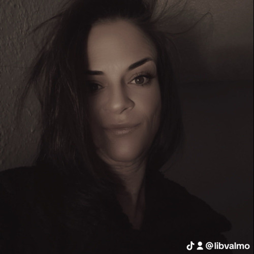 Layla V. profile photo