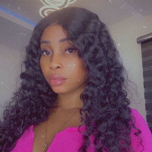 Miracle  E. profile photo