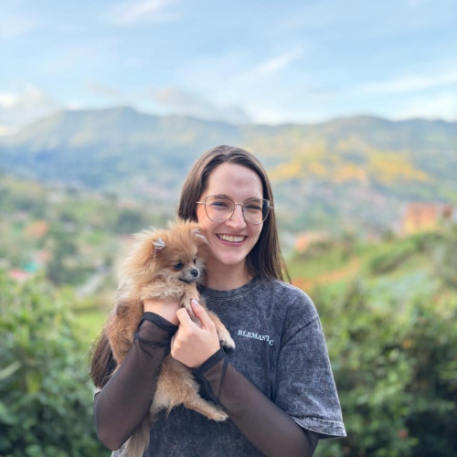 Nana L. profile photo