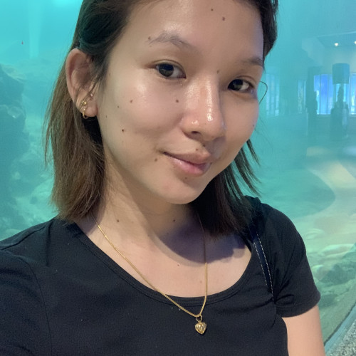 Lora B. profile photo