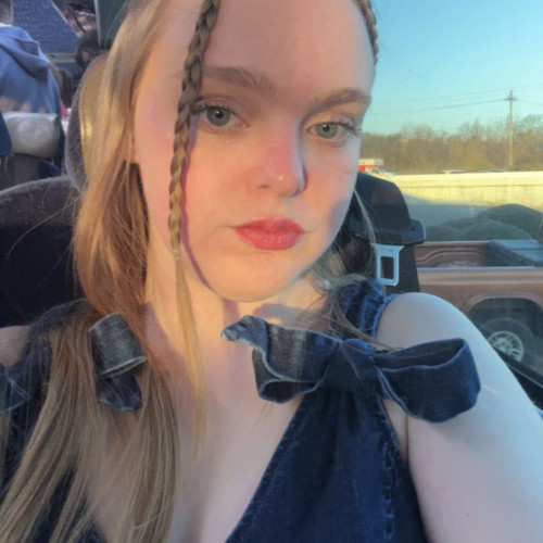 Bella B. profile photo