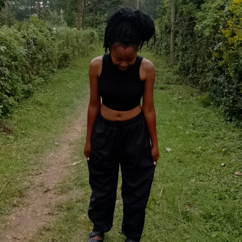 Naya M. profile photo