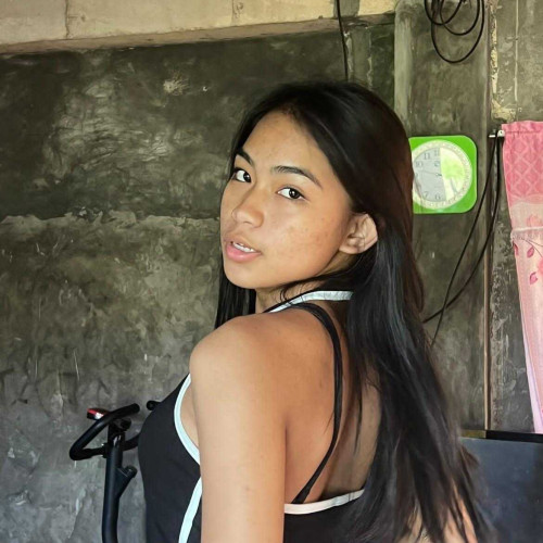 Izly L. profile photo