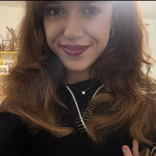 Amira B. profile photo