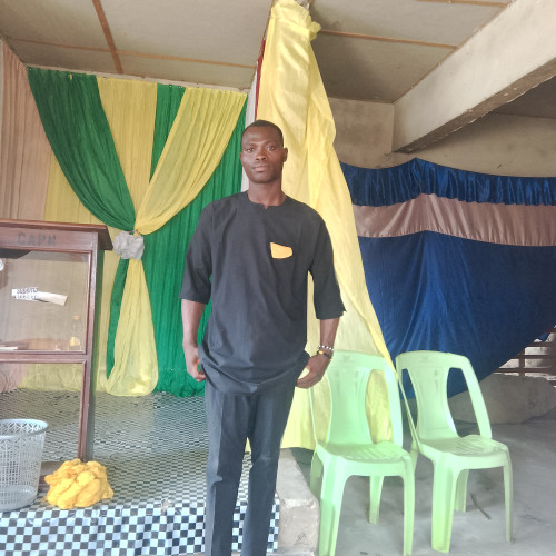 Erezhi  L. profile photo