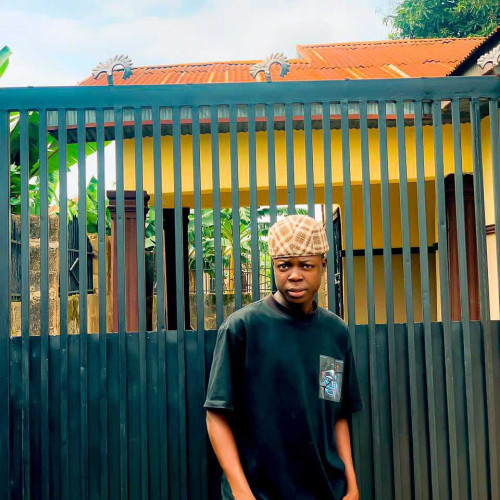 Israel O. profile photo