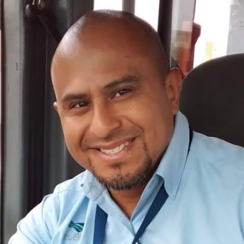 Luciano R.