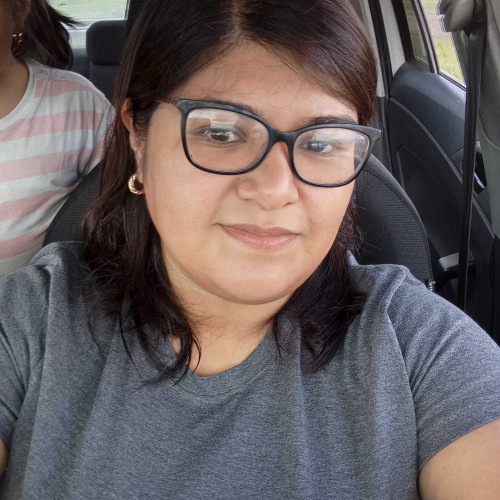 debora l. profile photo