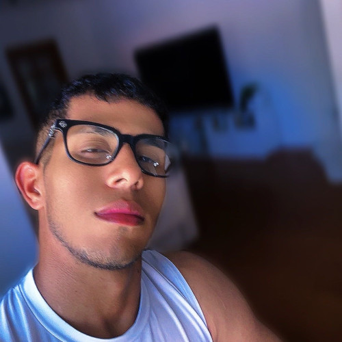 Yhenker S. profile photo