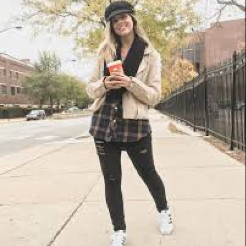 Jess D.