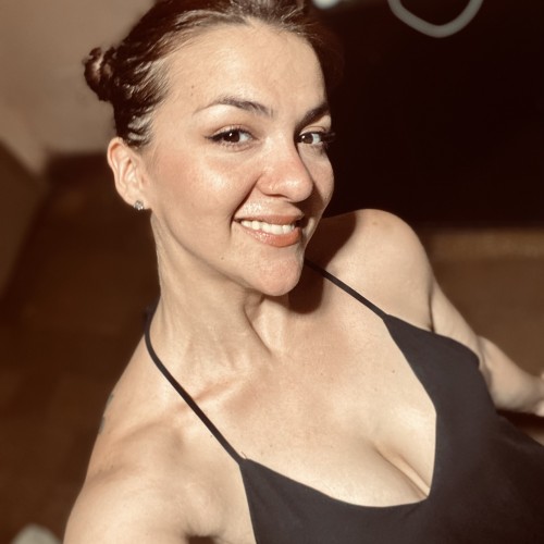 Nadia C.
