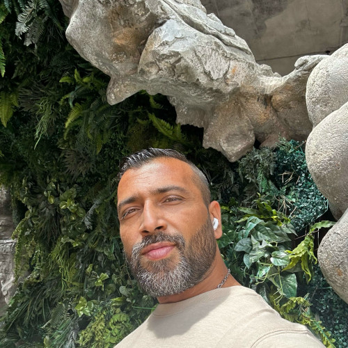 Alex  L. profile photo