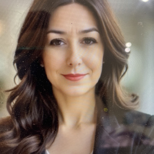 Sinem J.