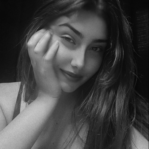 Nina M. profile photo