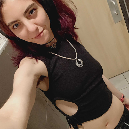 Rain D. profile photo