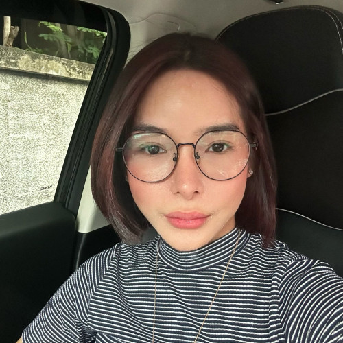 Roxanne F. profile photo