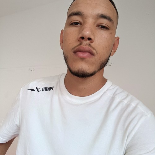 Issa A.