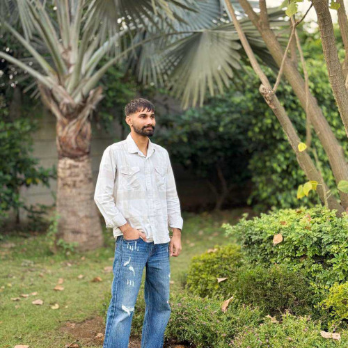 akay c. profile photo