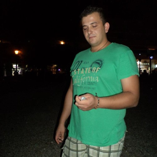 Ivan D.