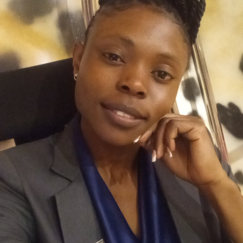 Evelyne M. profile photo