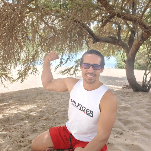 Luis z. profile photo