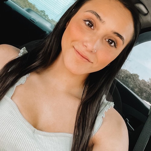 Anabella B.