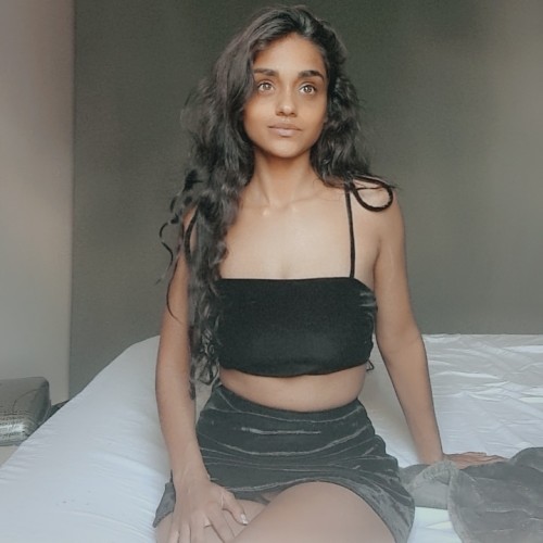 Mia S.