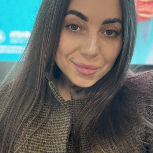 Lorena I. profile photo