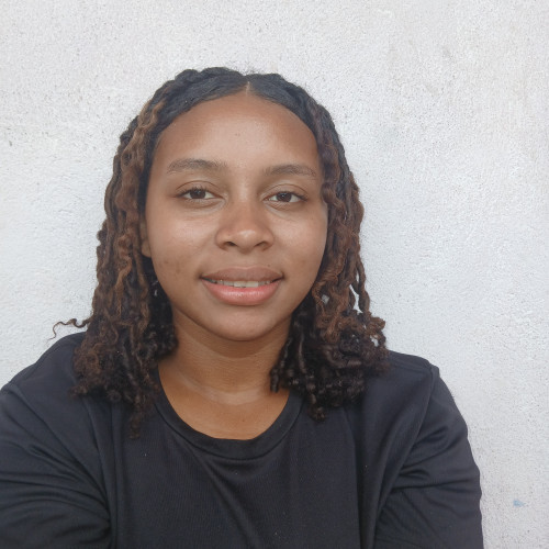 Adrielly  C. profile photo