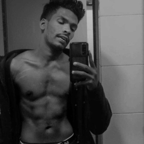 pratik i. profile photo