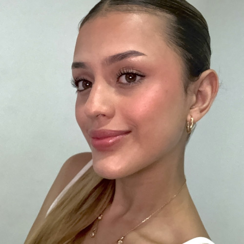 Mariana L.