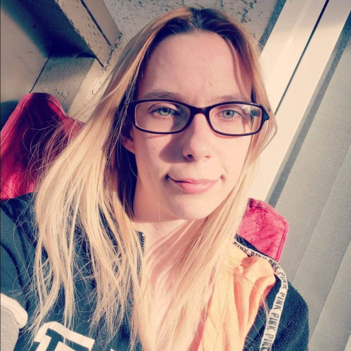 BobbiLee  G. profile photo