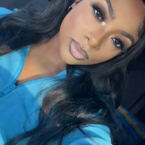 DaMira Y. profile photo
