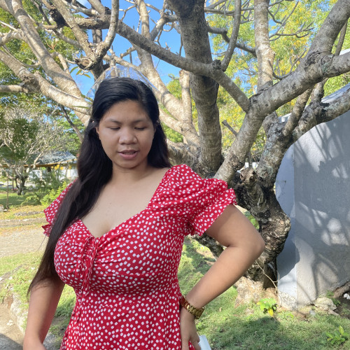 Justine F. profile photo