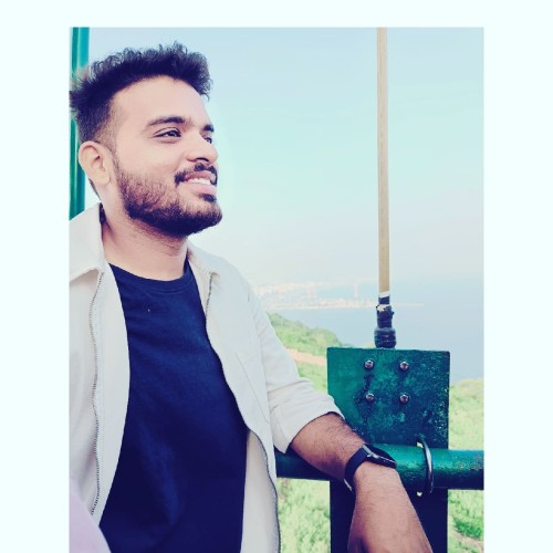 Kiya R. profile photo