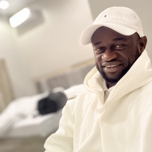 Plau c. profile photo