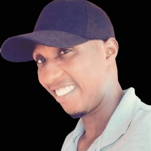 Tope D.