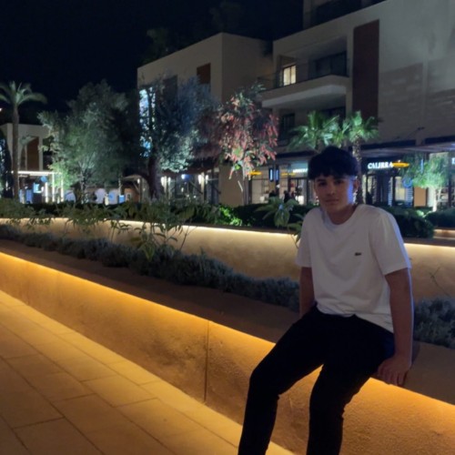 Yazid C.