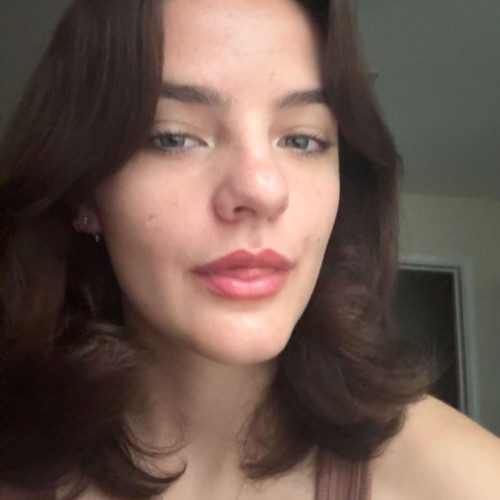 Nora L. profile photo