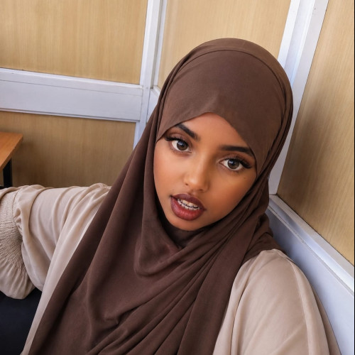 Feyzuna m. profile photo