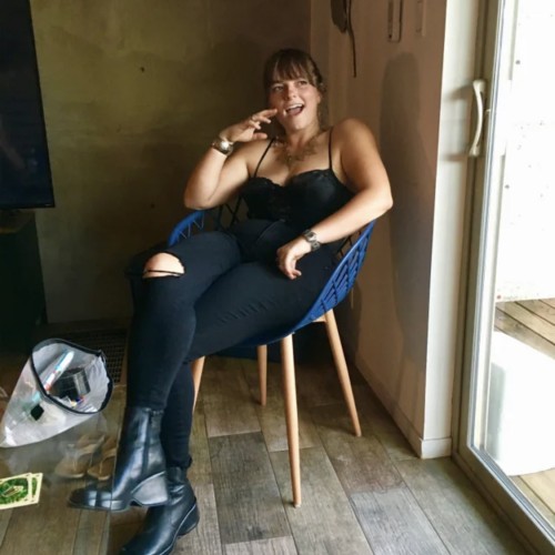 Suzanne d.