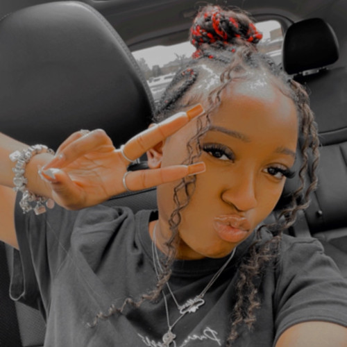 LeeRae M. profile photo
