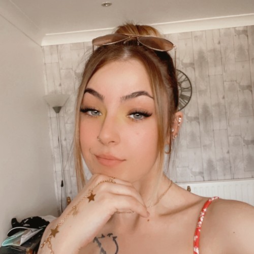 Kayla R.